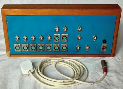 Unknown-High-end 7x stereo broadcast mixer